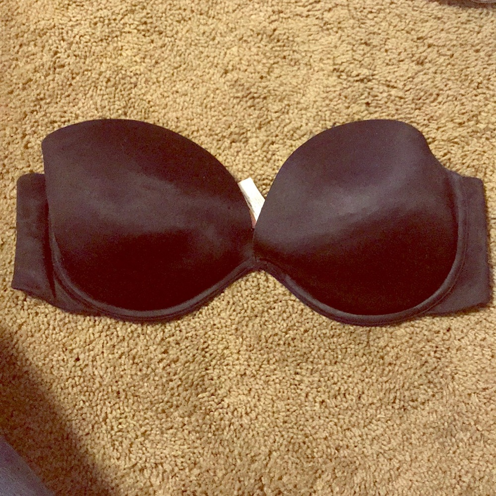 VS Strapless Bra